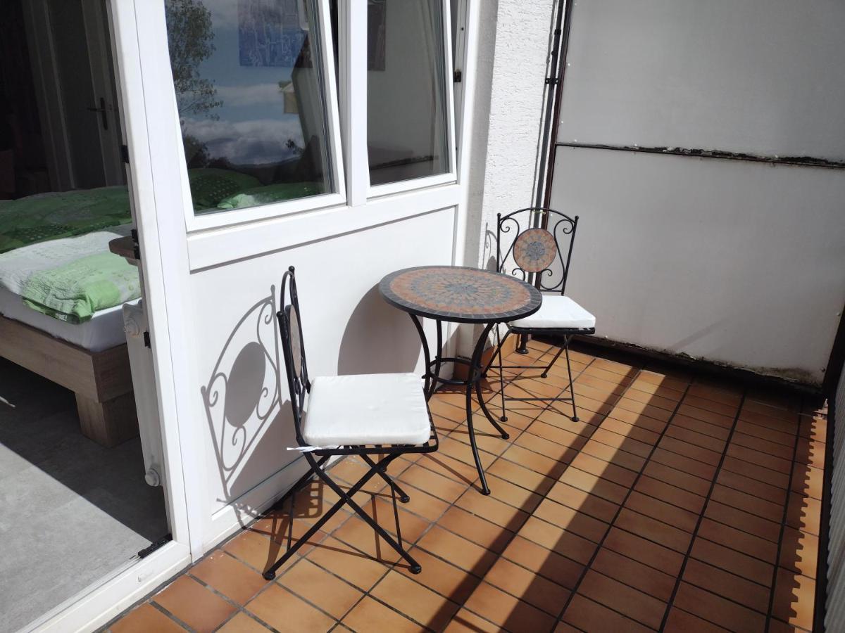 Ruhiges Und Klimatisiertes Apartment Stuttgart Exterior foto
